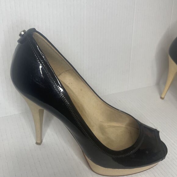 Stuart Weitzman Pump Black 8 Avignon Patent Leather Peep Toe Wood Platform Logo - Picture 6 of 14